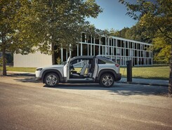 Mazda MX-30 exteriér