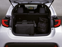 Interiér Mazda2 Hybrid