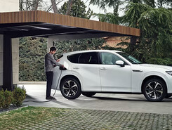 Mazda CX-60 exteriér