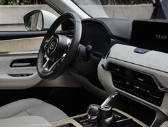 Mazda CX-60 interiér