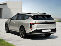 Kia K4 SW