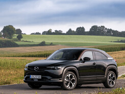 Exteriér Mazda CX-30 R-EV