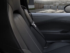 Interiér Mazda MX-5