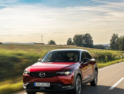 Exteriér Mazda CX-30 R-EV