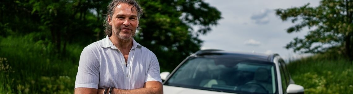Jaromír Jágr usedl za volant modelu Sorento Plug-in Hybrid