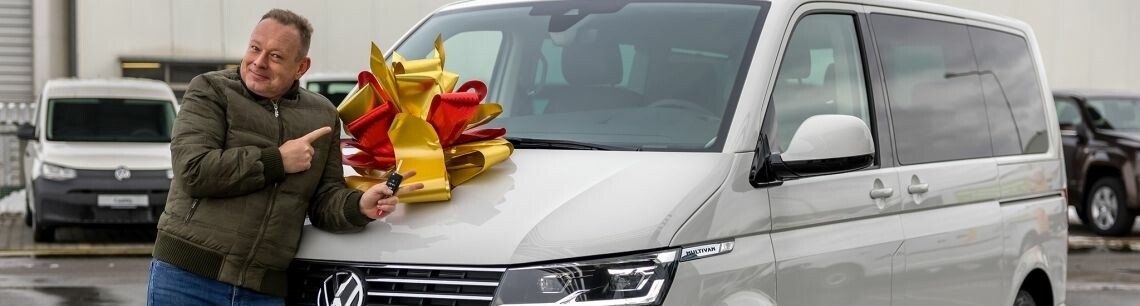 Michal Dvořák tráví volný čas v Multivanu