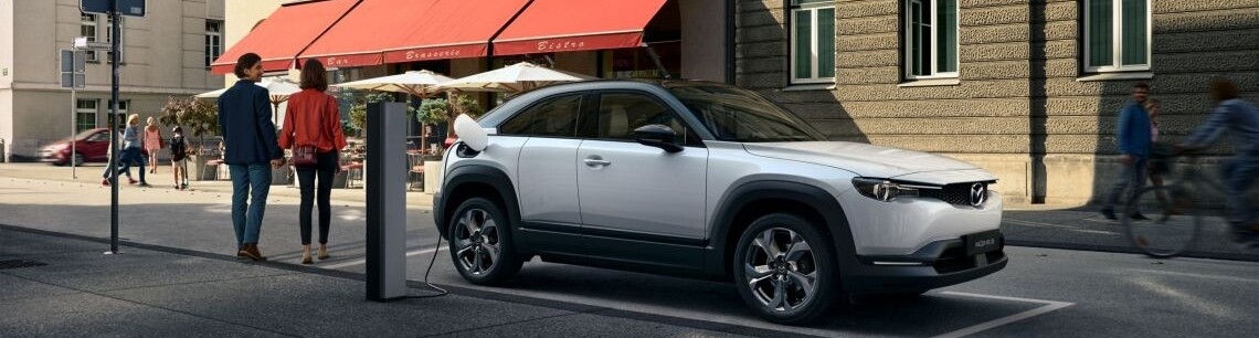 První elektromobil značky MAZDA