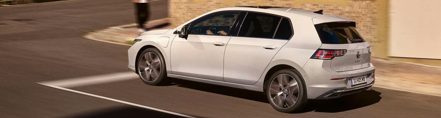 Volkswagen Golf na operativní leasing za 5 990 Kč s DPH
